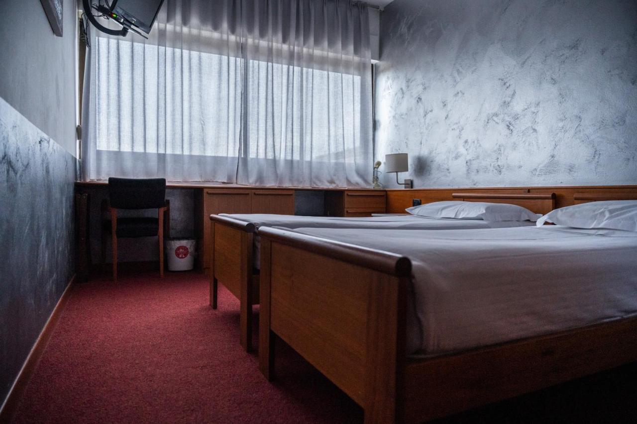 Hotel Valpolicella International ซานเปียโตร อิน กาเรียโน ภายนอก รูปภาพ