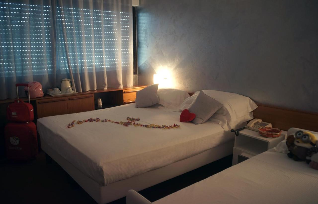 Hotel Valpolicella International ซานเปียโตร อิน กาเรียโน ภายนอก รูปภาพ