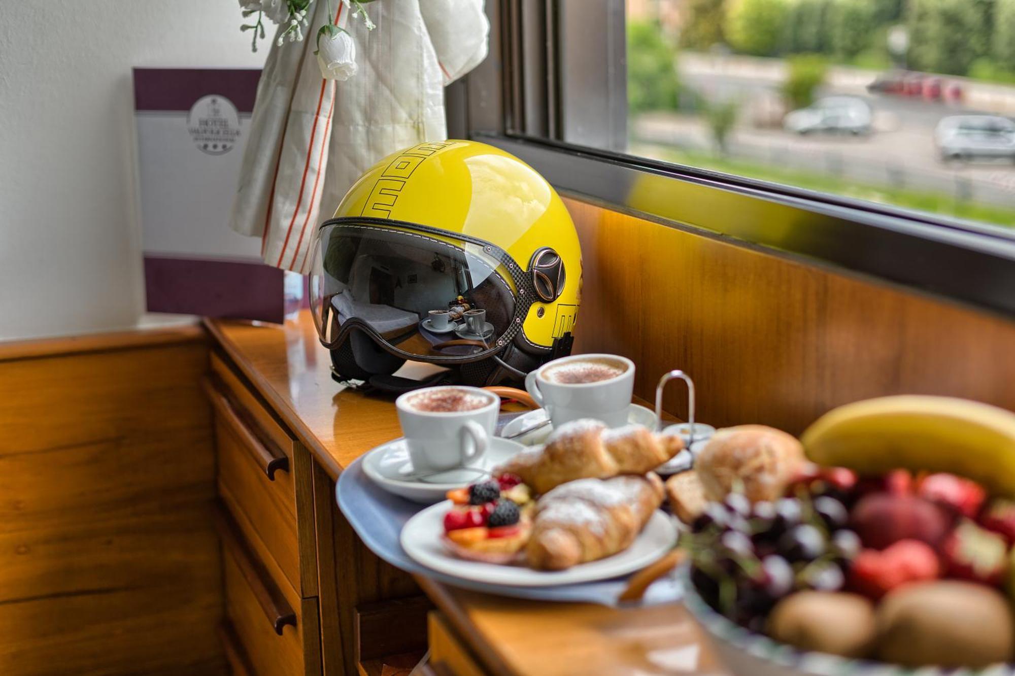 Hotel Valpolicella International ซานเปียโตร อิน กาเรียโน ภายนอก รูปภาพ