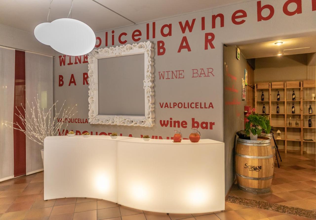Hotel Valpolicella International ซานเปียโตร อิน กาเรียโน ภายนอก รูปภาพ