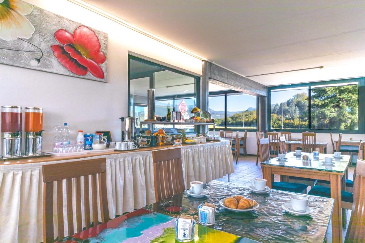 Hotel Valpolicella International ซานเปียโตร อิน กาเรียโน ภายนอก รูปภาพ